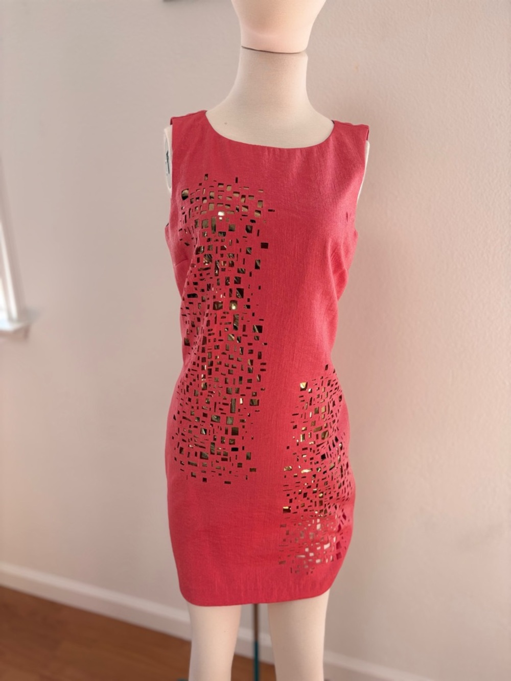 Alexia Admor Coral Mini Dress with Laser Cut Accents